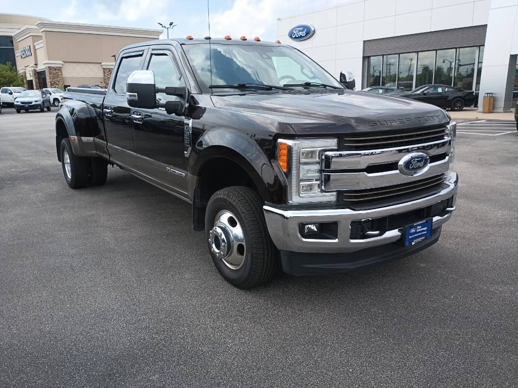 2018 Ford Super Duty F-350 King Ranch — Pickup Truck — 101,000 mi — Ellisville, MO