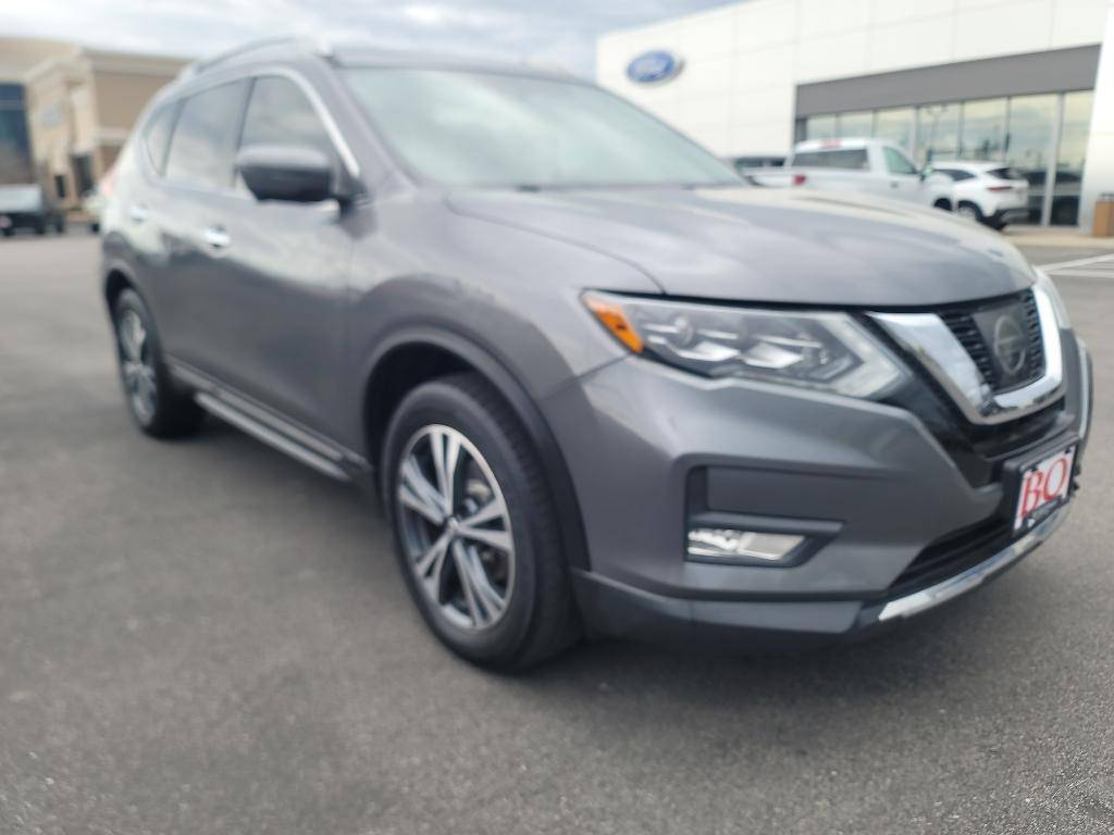 2017 Nissan Rogue SL — SUV — 80,095 mi — Ellisville, MO