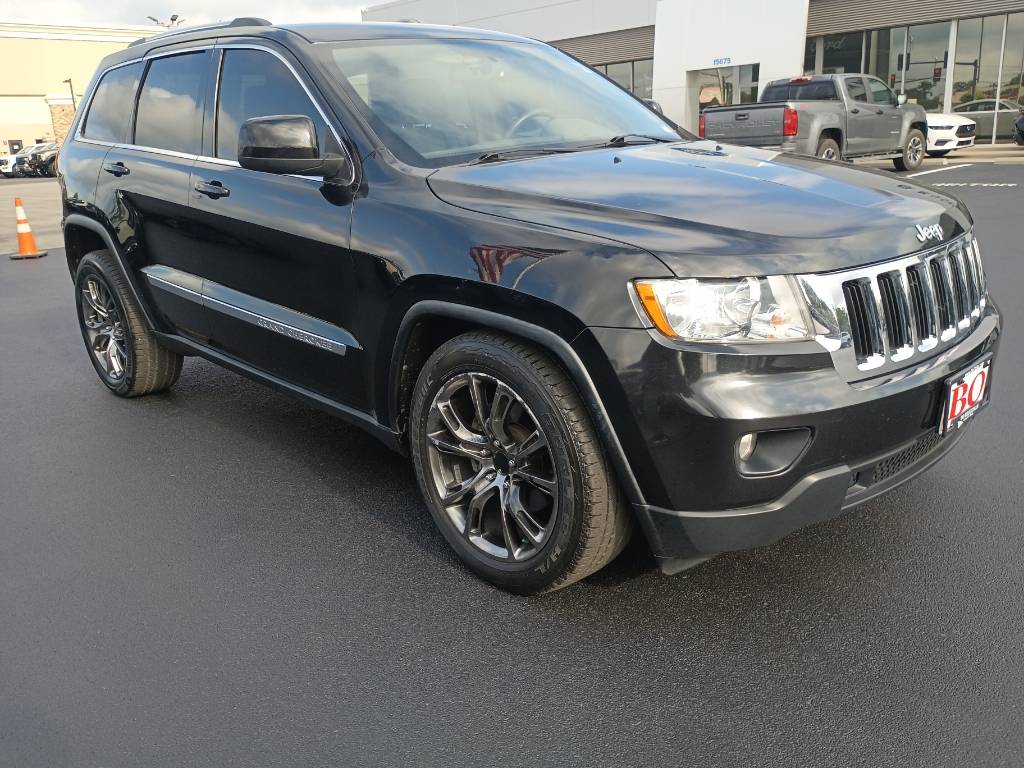 2011 Jeep Grand Cherokee Laredo — SUV — 100,121 mi — Ellisville, MO