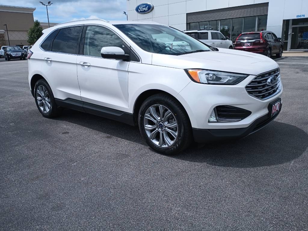 2019 Ford Edge Titanium — SUV — 57,584 mi — Ellisville, MO