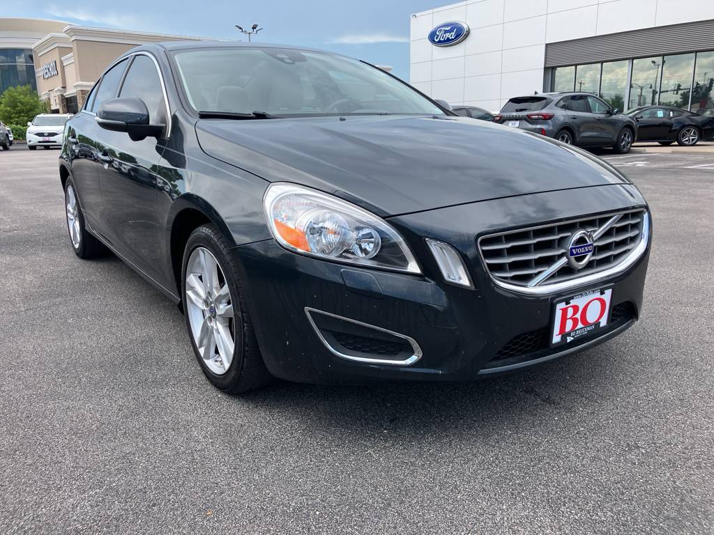 2013 Volvo S60 T5 — Sedan — 69,399 mi — Ellisville, MO