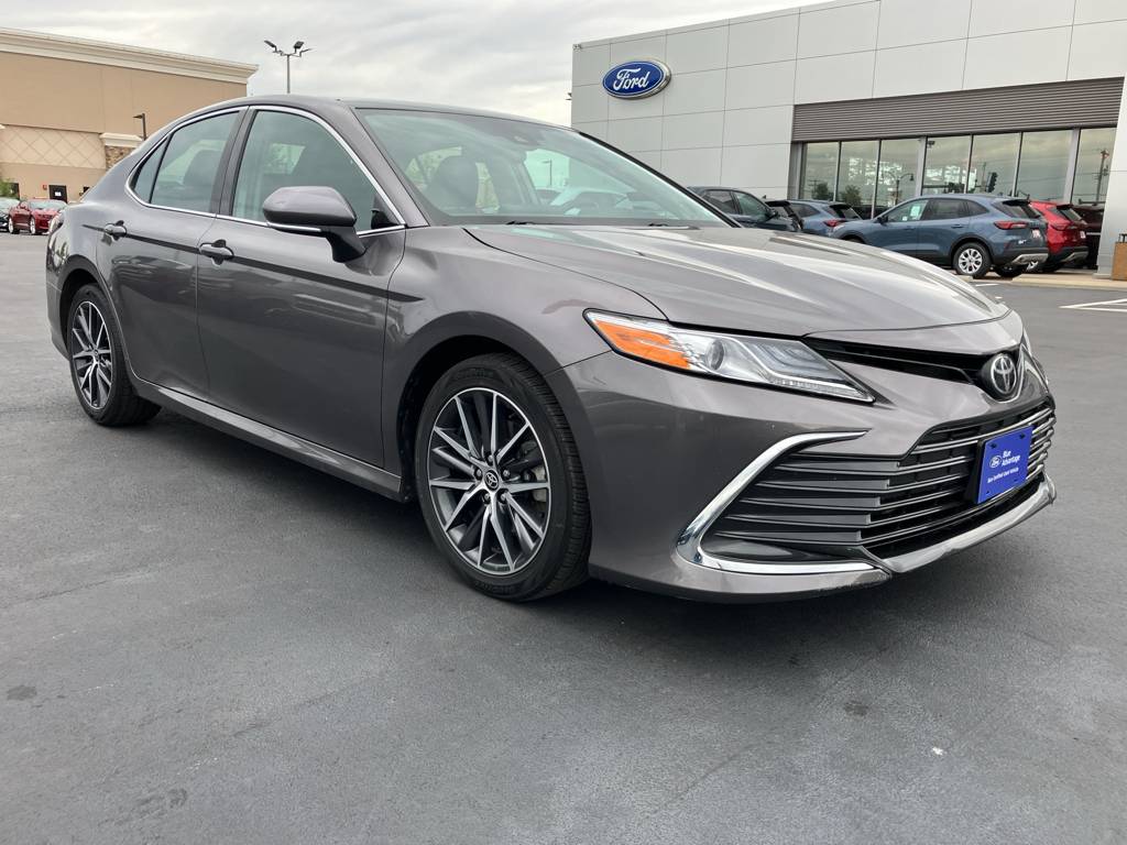 2021 Toyota Camry XLE — Sedan — 46,231 mi — Ellisville, MO