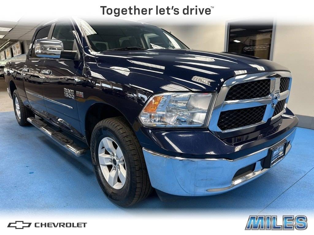 2017 Ram 1500 SLT — Pickup Truck — 157,618 mi — Decatur, IL