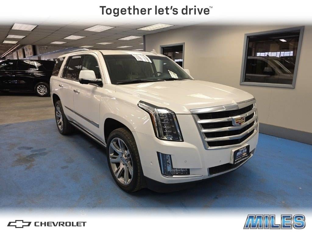 2019 Cadillac Escalade Premium Luxury — SUV — 72,215 mi — Decatur, IL