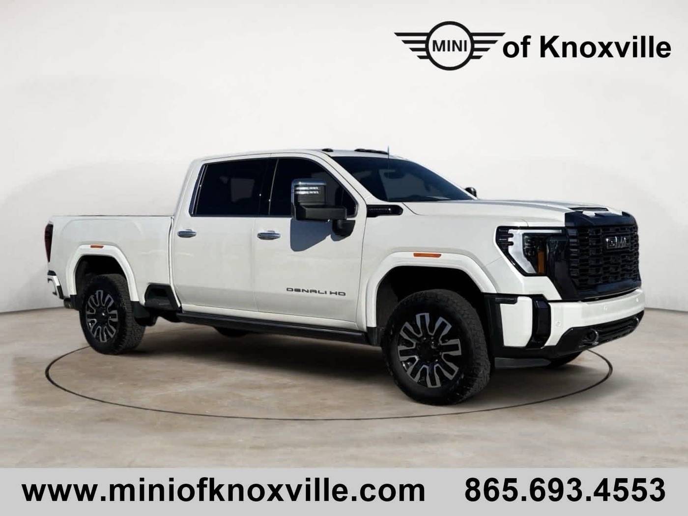 2024 GMC Sierra 2500HD Denali Ultimate — Pickup Truck — 17,757 mi — Knoxville, TN