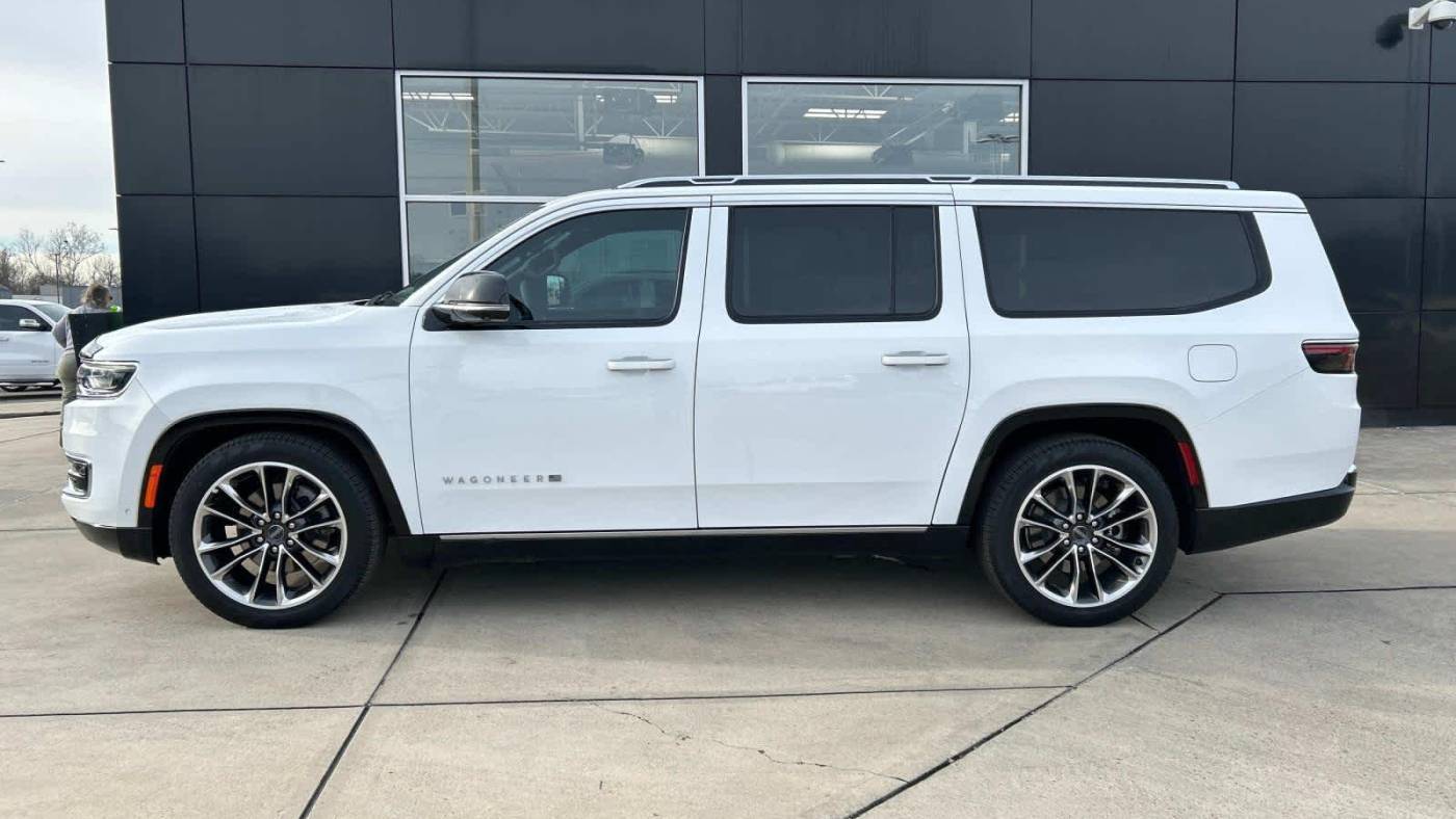 2023 Jeep Wagoneer Series III — SUV — 26,788 mi — Knoxville, TN