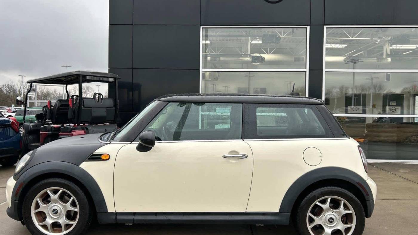 2011 MINI Cooper Base