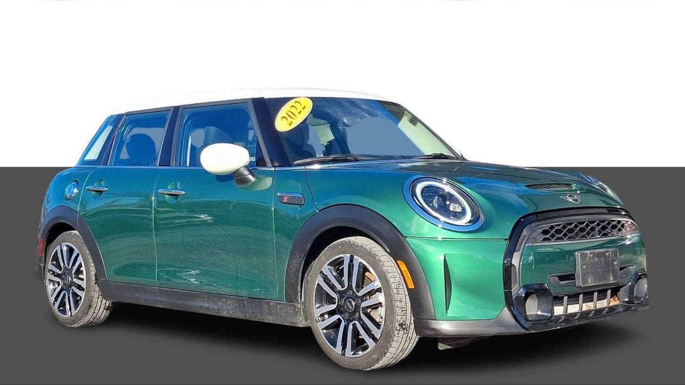 2022 MINI Hardtop Cooper S — Hatchback — 43,695 mi — Morristown, NJ