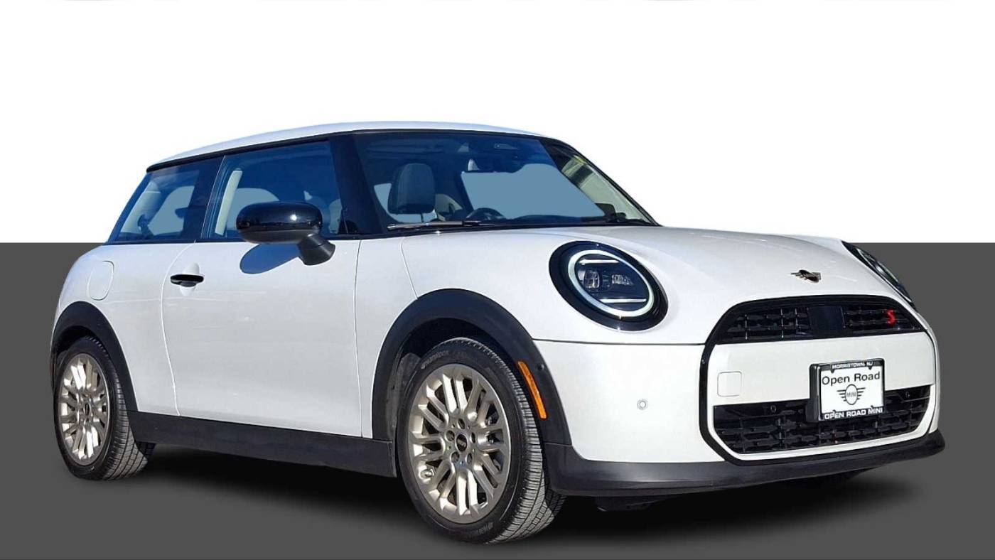2025 MINI Hardtop Cooper S — Hatchback — 3,148 mi — Morristown, NJ