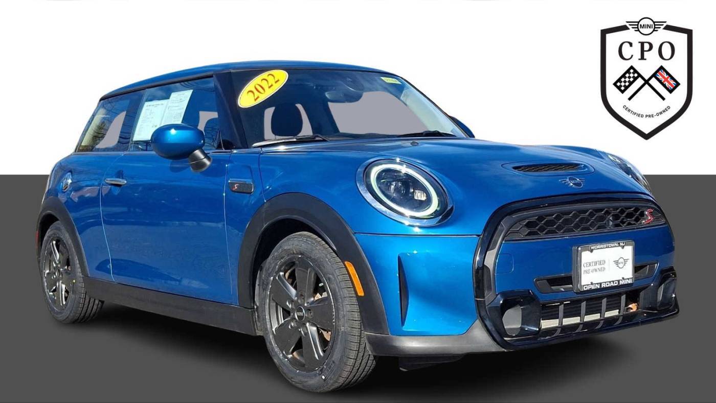 2022 MINI Hardtop Cooper S — Hatchback — 11,782 mi — Morristown, NJ