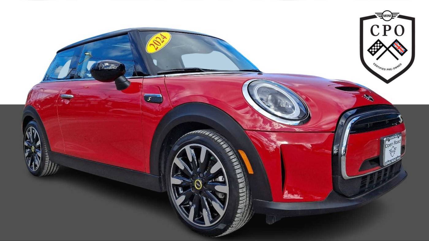 2024 MINI Electric Hardtop Cooper SE — Hatchback — 2,341 mi — Morristown, NJ