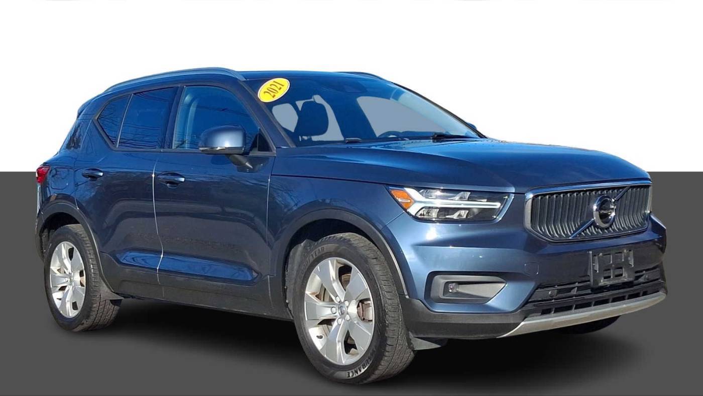 2021 Volvo XC40 Momentum — SUV — 93,147 mi — Morristown, NJ