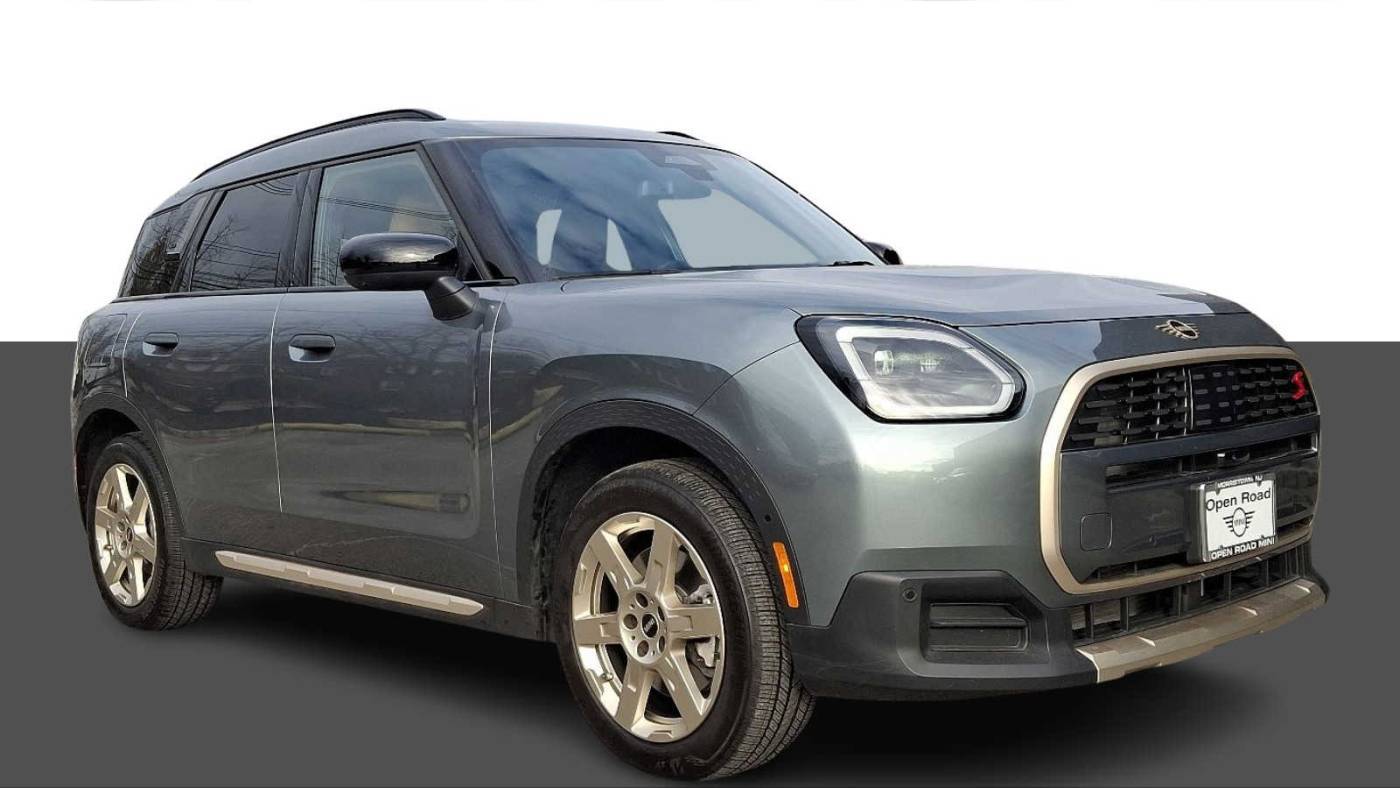 2025 MINI Countryman S — SUV — 5,040 mi — Morristown, NJ