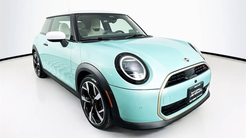 2025 MINI Hardtop Cooper S — Hatchback — 7,984 mi — White Plains, NY