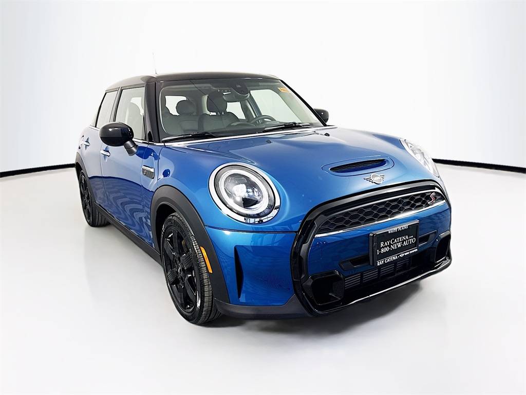 2023 MINI Hardtop Cooper S Classic — Hatchback — 17,187 mi — White Plains, NY