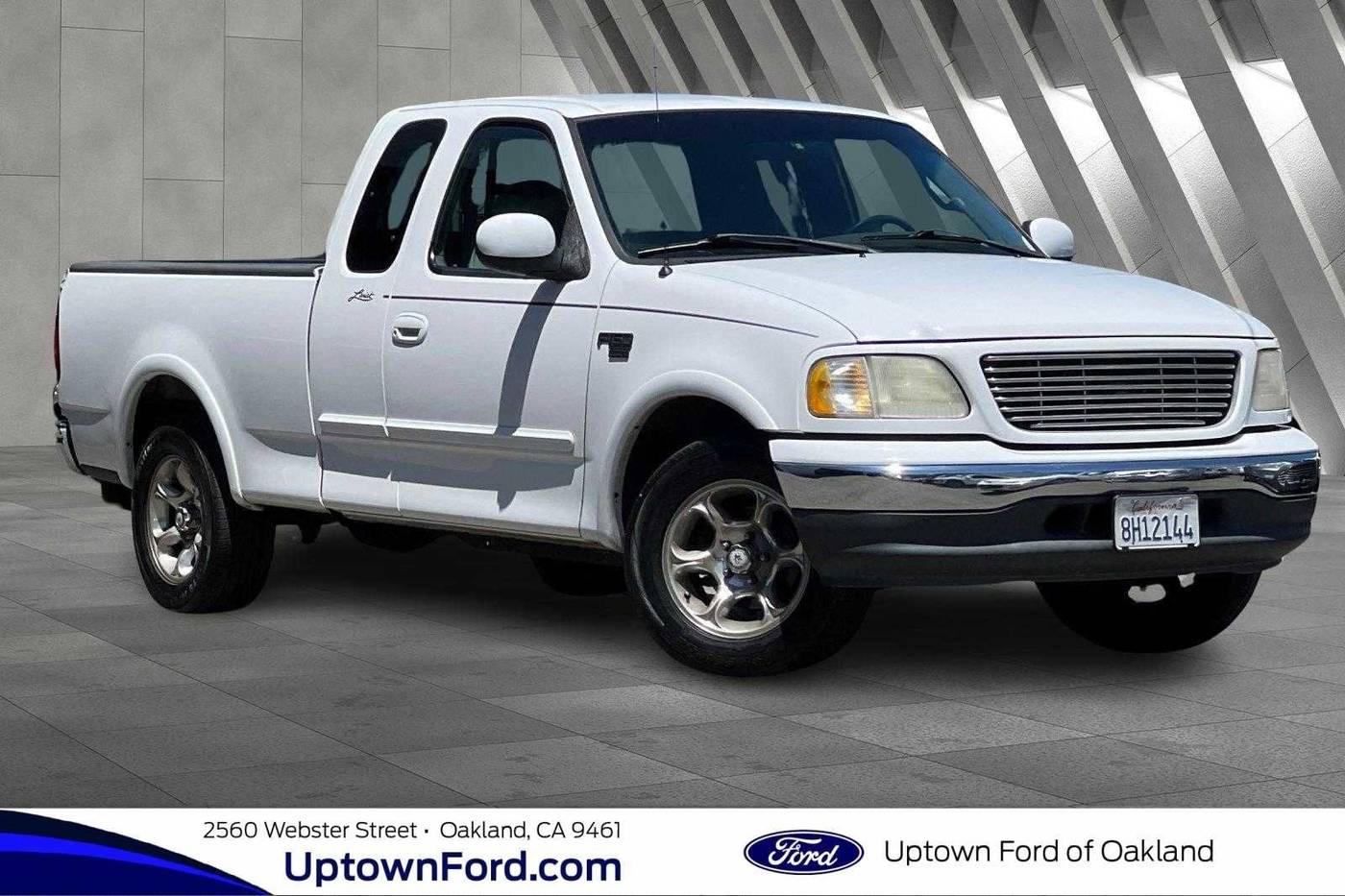 2000 Ford F-150 Lariat — Pickup Truck — 180,657 mi — Oakland, CA
