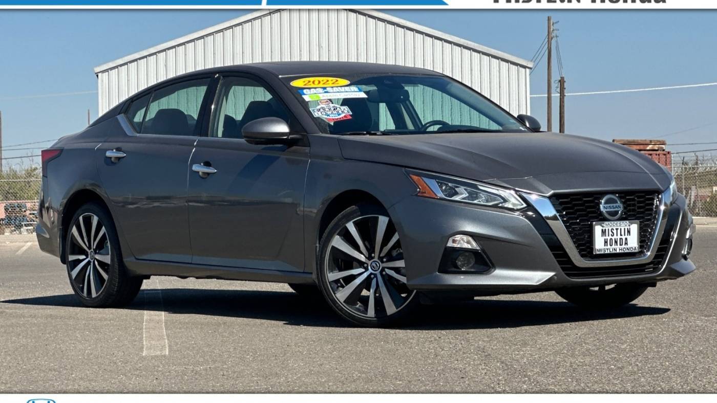 2022 Nissan Altima Platinum — Sedan — 65,385 mi — Modesto, CA