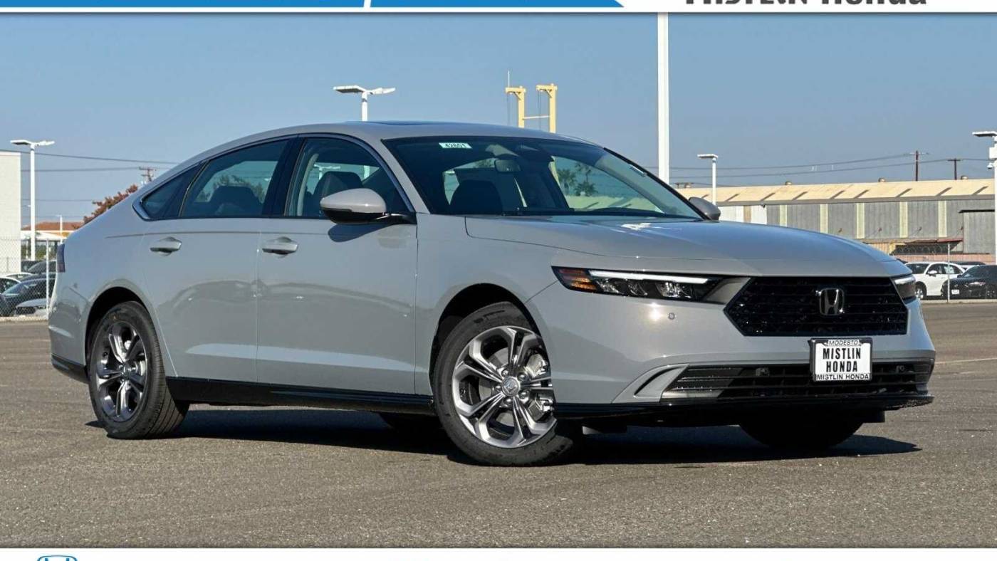 2025 Honda Accord Hybrid EX-L — Sedan — 15,985 mi — Modesto, CA