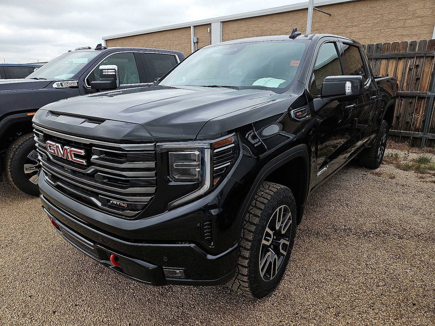 2025 GMC Sierra 1500 AT4 — Pickup Truck — 1,843 mi — San Angelo, TX