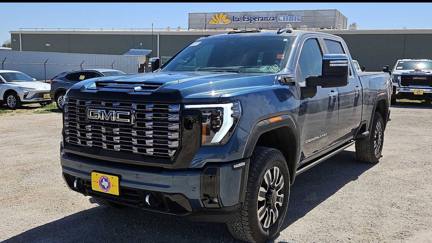 2025 GMC Sierra 2500HD Denali Ultimate