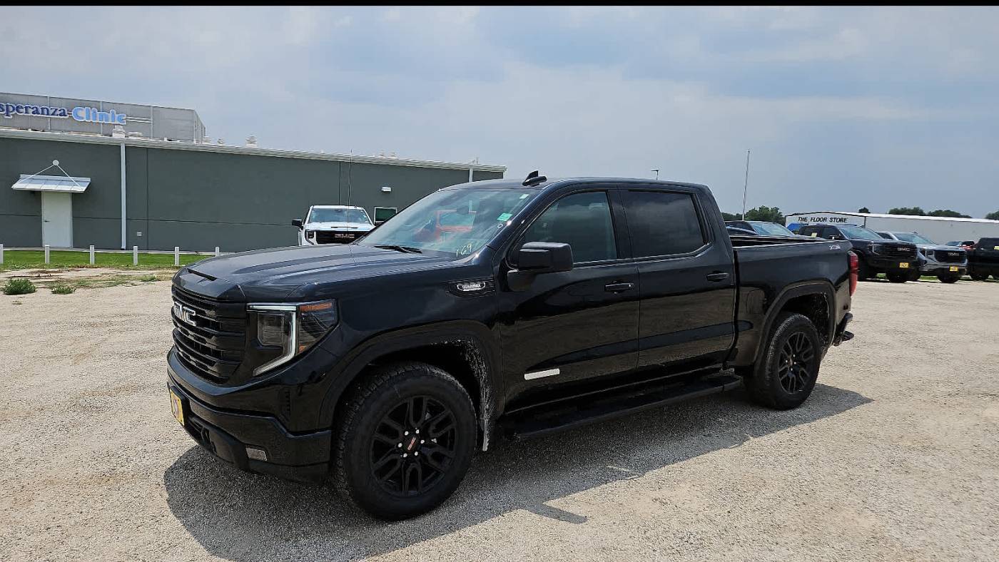 2024 GMC Sierra 1500 Elevation — Pickup Truck — 15,000 mi — San Angelo, TX