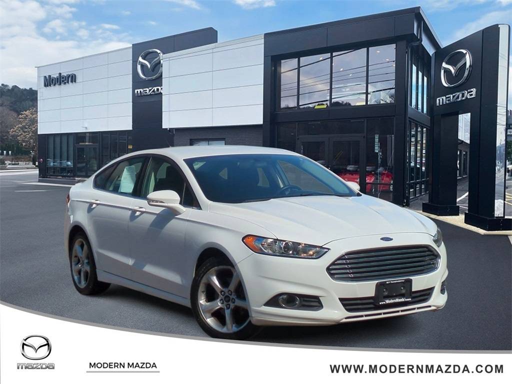 2016 Ford Fusion SE — Sedan — 118,193 mi — Thomaston, CT