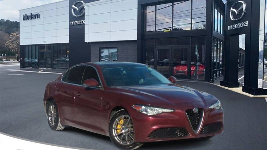 2017 Alfa Romeo Giulia Standard — Sedan — 115,074 mi — Thomaston, CT