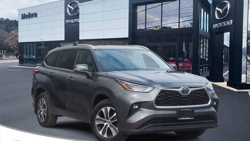 2021 Toyota Highlander Hybrid XLE — SUV — 60,289 mi — Thomaston, CT