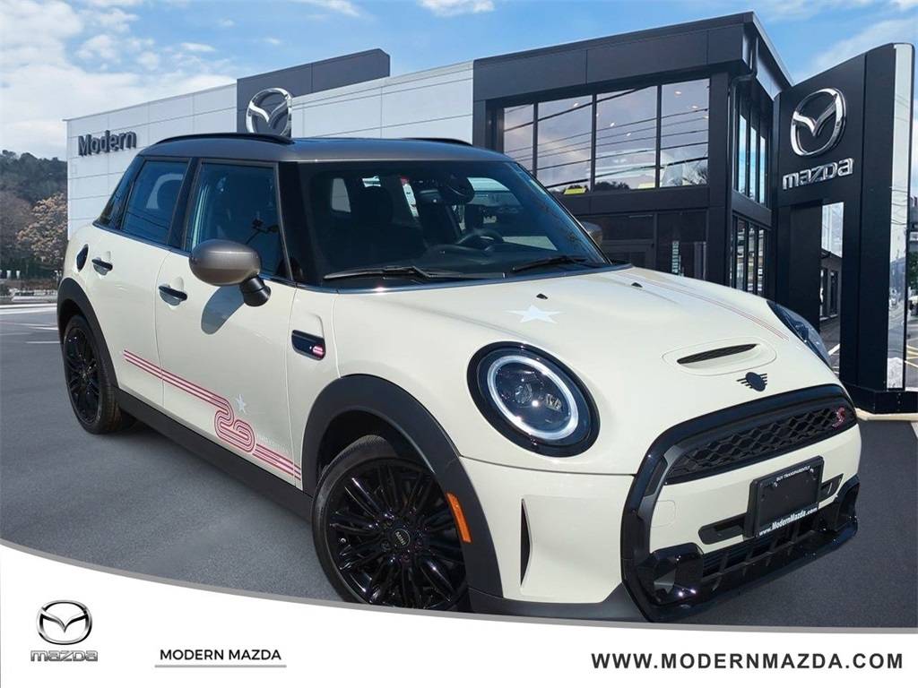 2023 MINI Hardtop Cooper S — Hatchback — 6,497 mi — Thomaston, CT