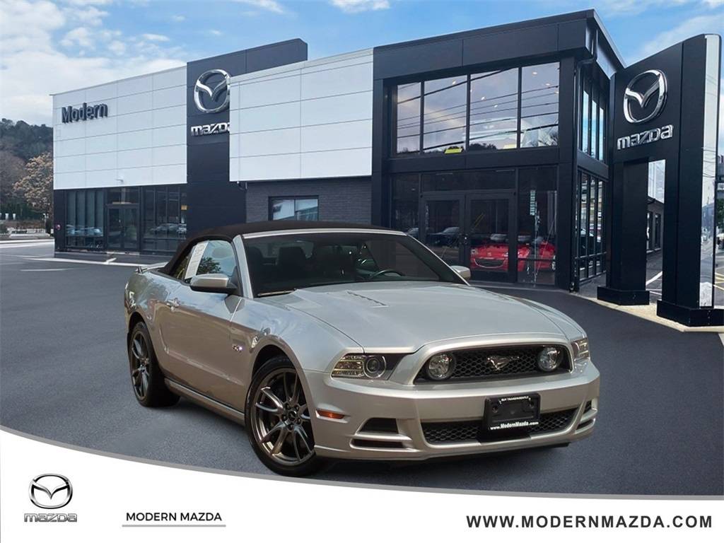 2014 Ford Mustang GT Premium — Convertible — 29,946 mi — Thomaston, CT
