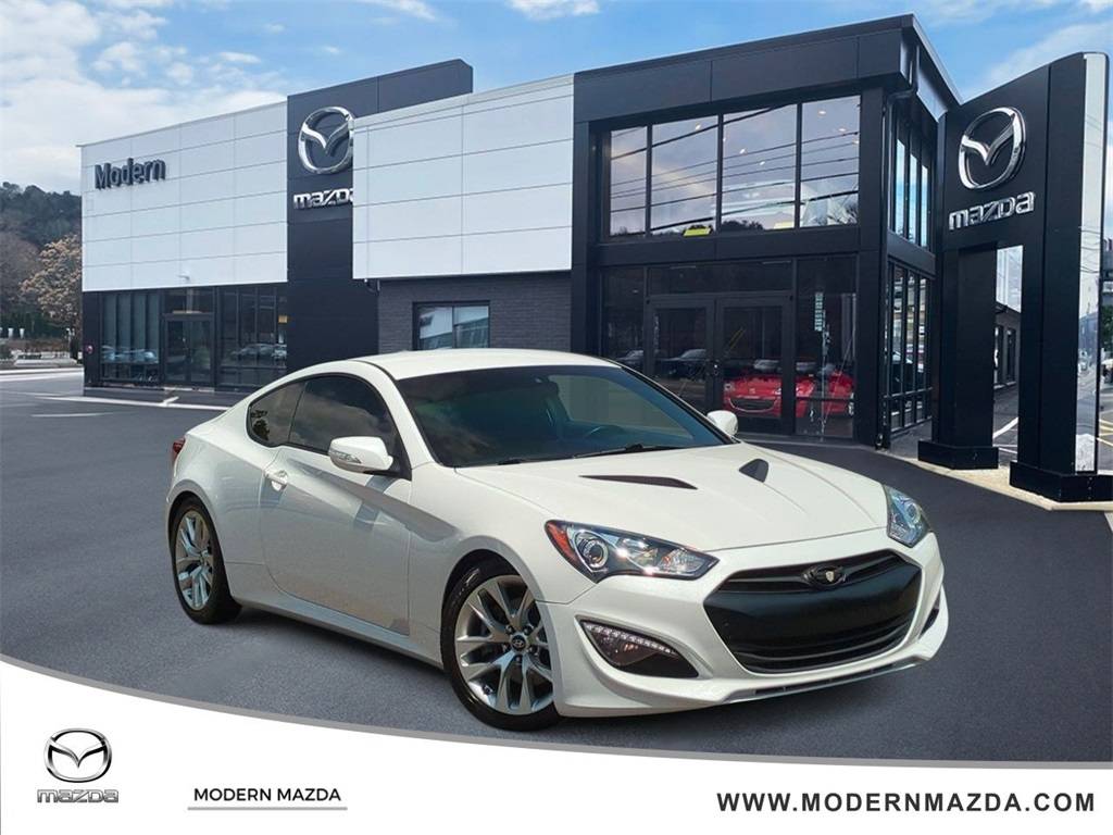 2016 Hyundai Genesis Coupe 3.8 Base — Coupe — 86,100 mi — Thomaston, CT