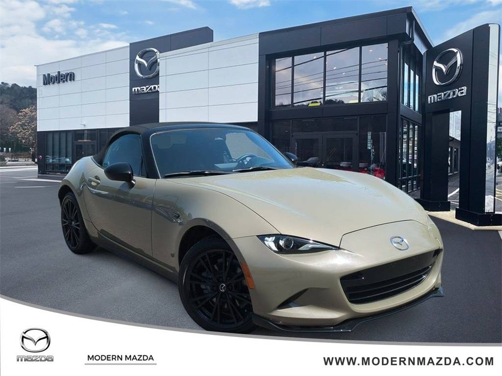 2024 Mazda MX-5 Miata Club — Convertible — 472 mi — Thomaston, CT