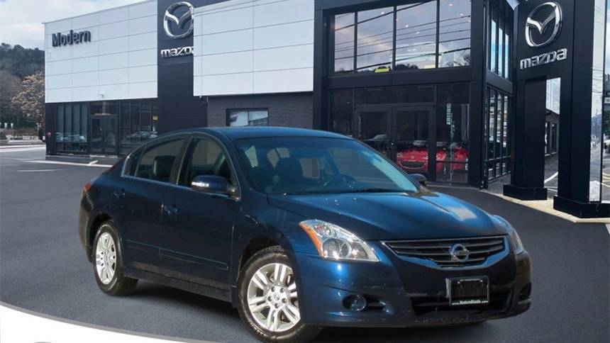 2012 Nissan Altima 2.5 SL — Sedan — 68,469 mi — Thomaston, CT
