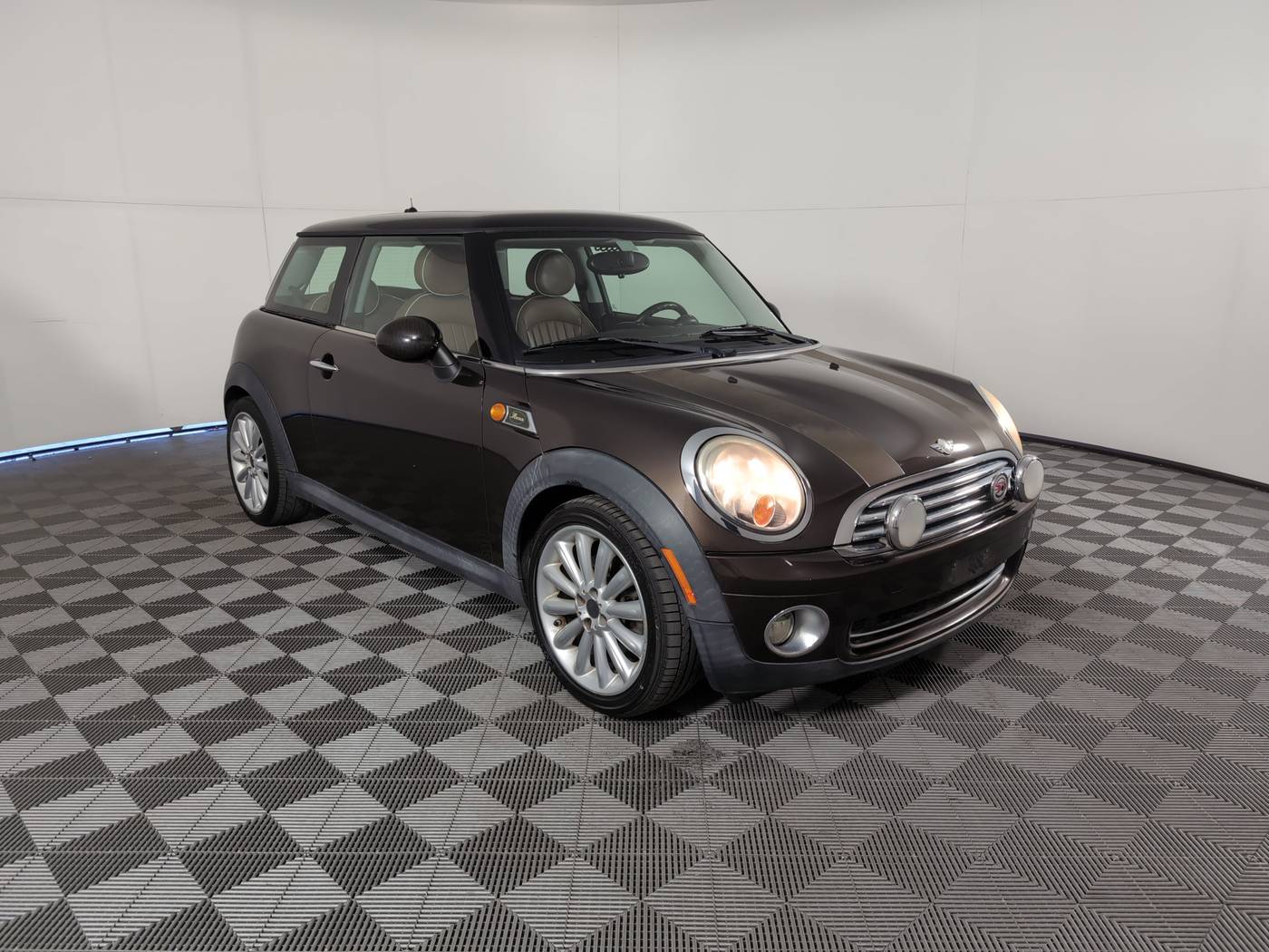 2010 MINI Cooper Cooper — Hatchback — 28,616 mi — Houston, TX