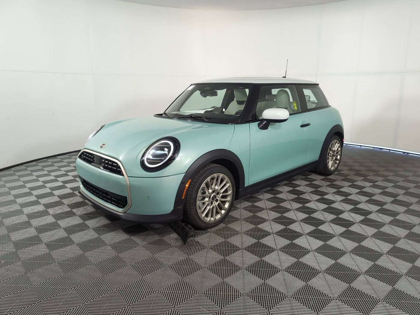 2025 MINI Hardtop Cooper — Hatchback — 8,709 mi — Houston, TX