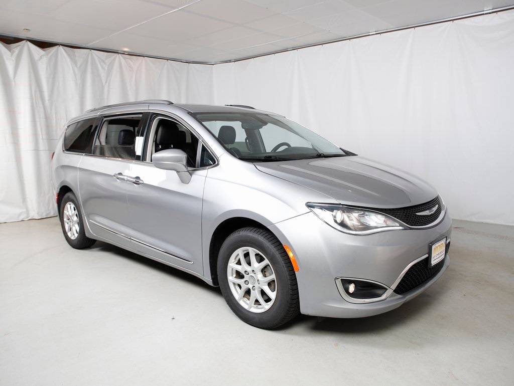2020 Chrysler Pacifica Touring L — Minivan — 59,414 mi — Mora, MN