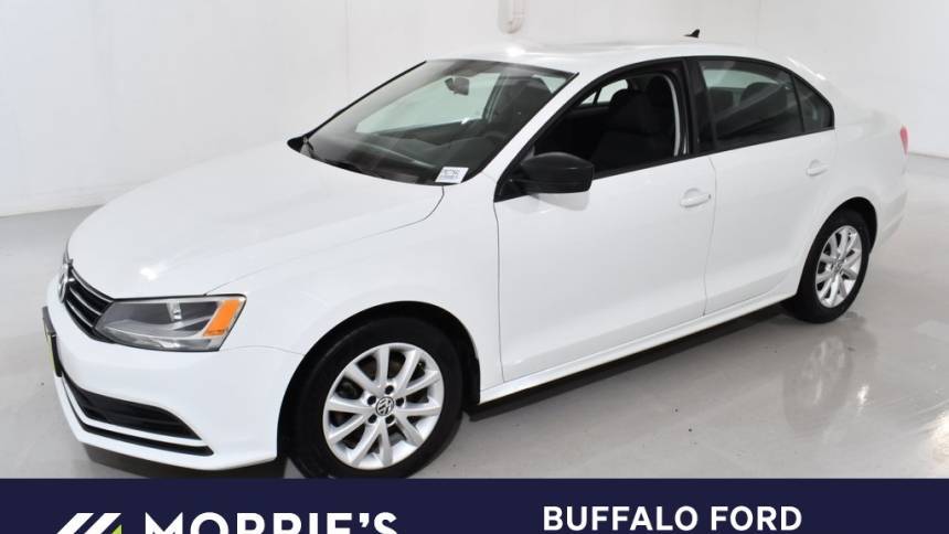 2015 Volkswagen Jetta 1.8T SE — Sedan — 131,901 mi — Buffalo, MN