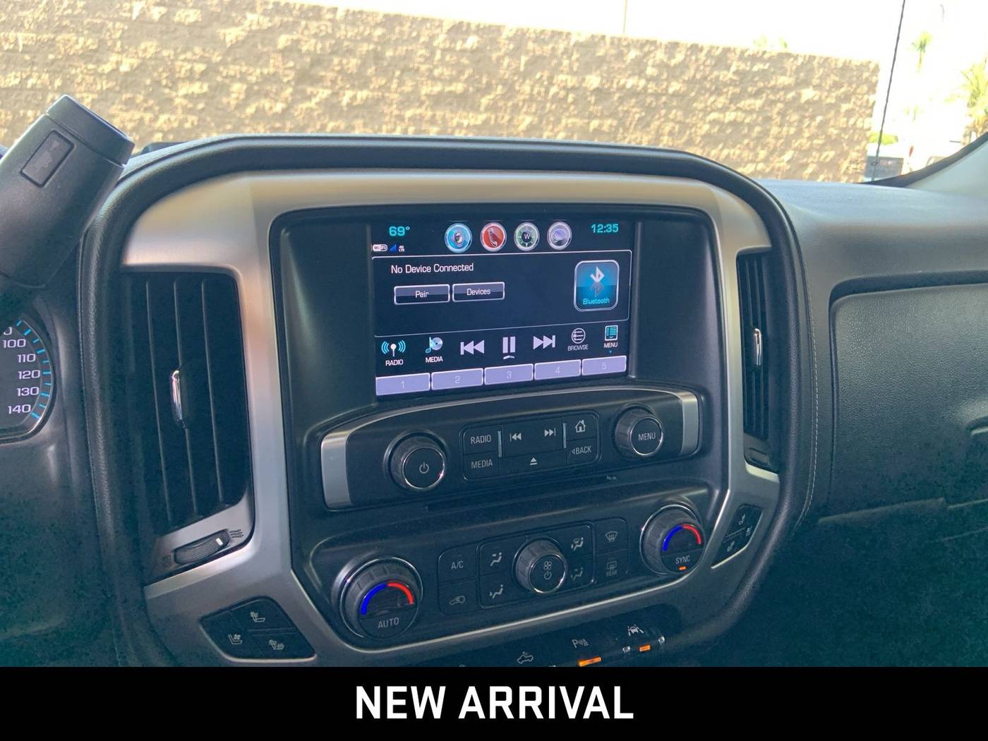 2018 GMC Sierra 1500 SLT — Pickup Truck — 37,229 mi — Bakersfield, CA