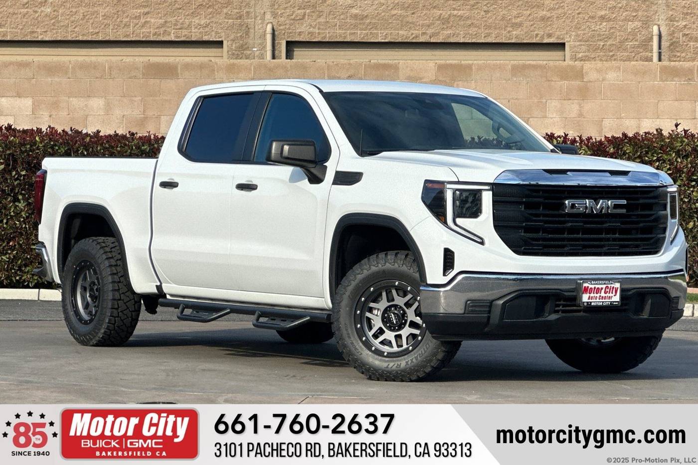 2023 GMC Sierra 1500 Pro — Pickup Truck — 11,142 mi — Bakersfield, CA