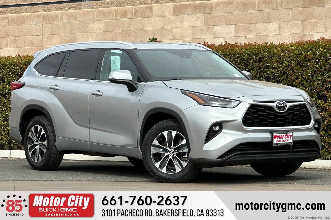 2022 Toyota Highlander XLE — SUV — 59,916 mi — Bakersfield, CA
