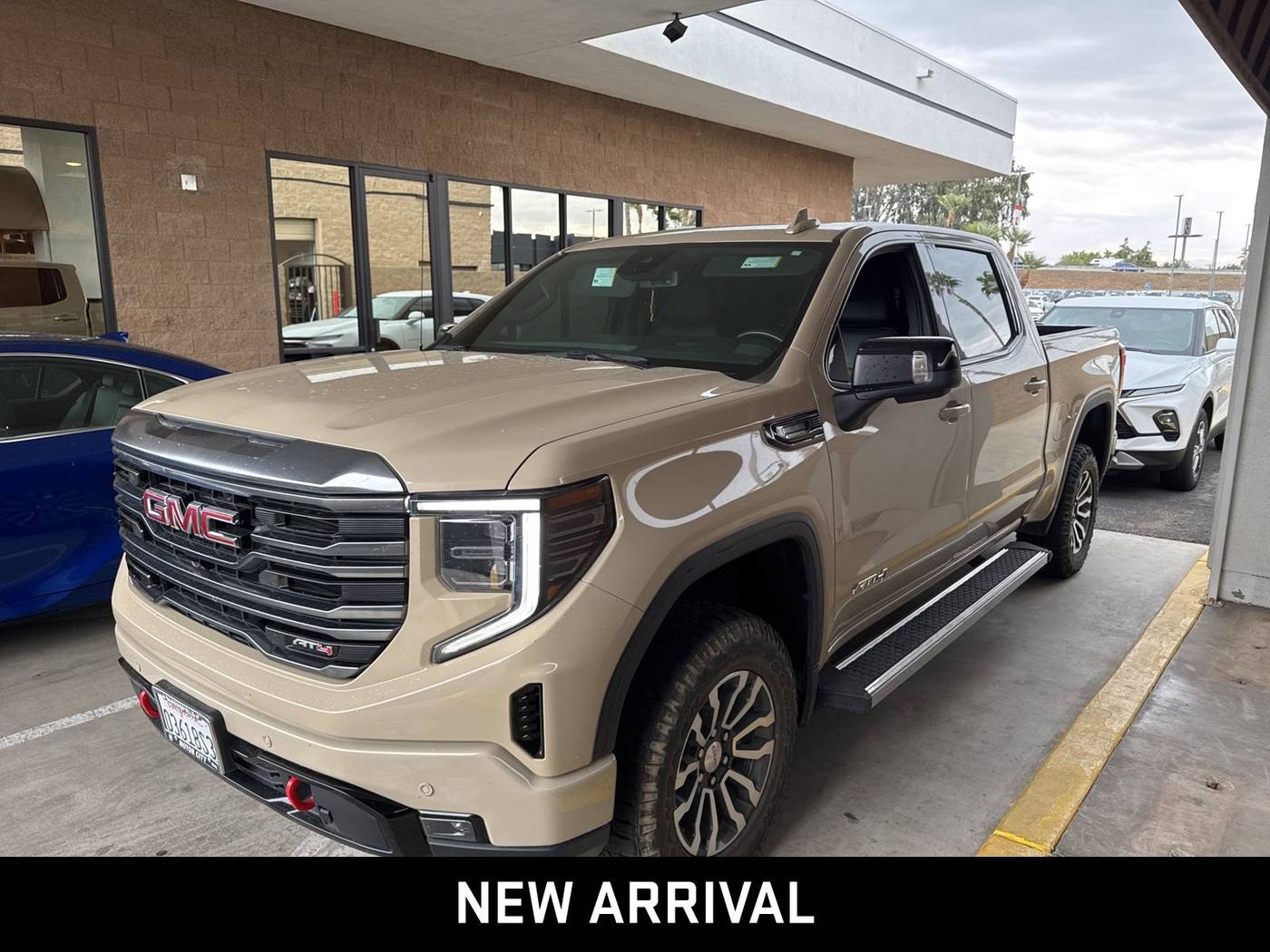 2023 GMC Sierra 1500 AT4 — Pickup Truck — 50,944 mi — Bakersfield, CA