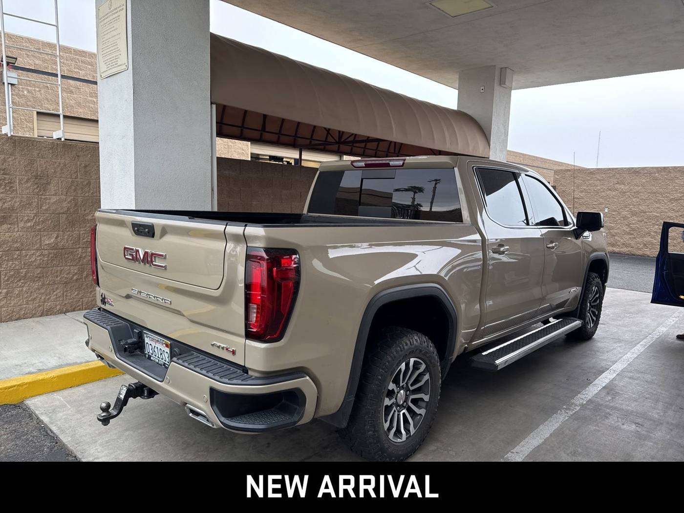 Thumbnail 4