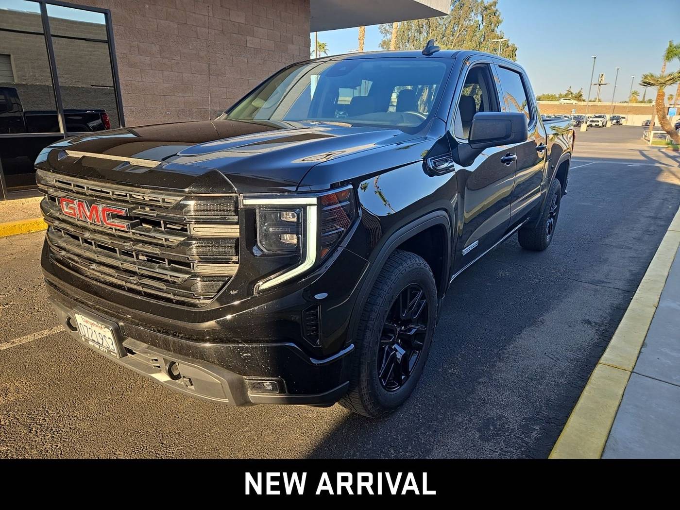 2023 GMC Sierra 1500 Elevation — Pickup Truck — 20,370 mi — Bakersfield, CA