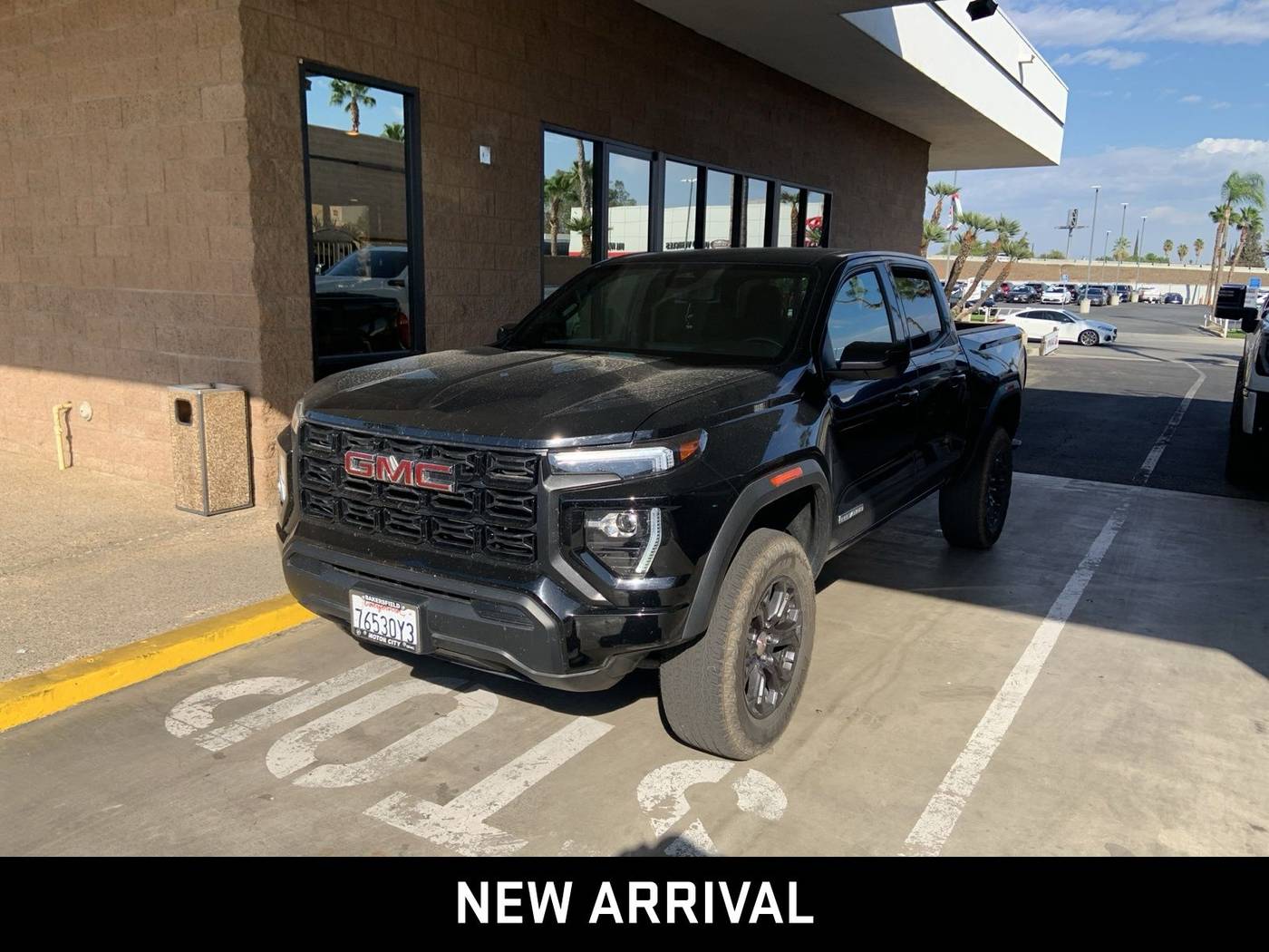 2024 GMC Canyon Elevation — Pickup Truck — 25,984 mi — Bakersfield, CA