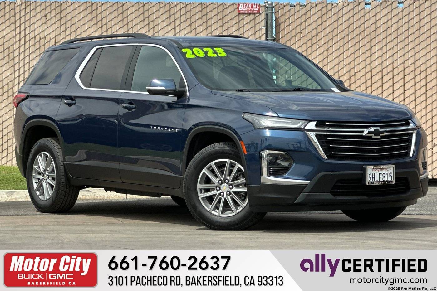 2023 Chevrolet Traverse LT Cloth — SUV — 33,369 mi — Bakersfield, CA