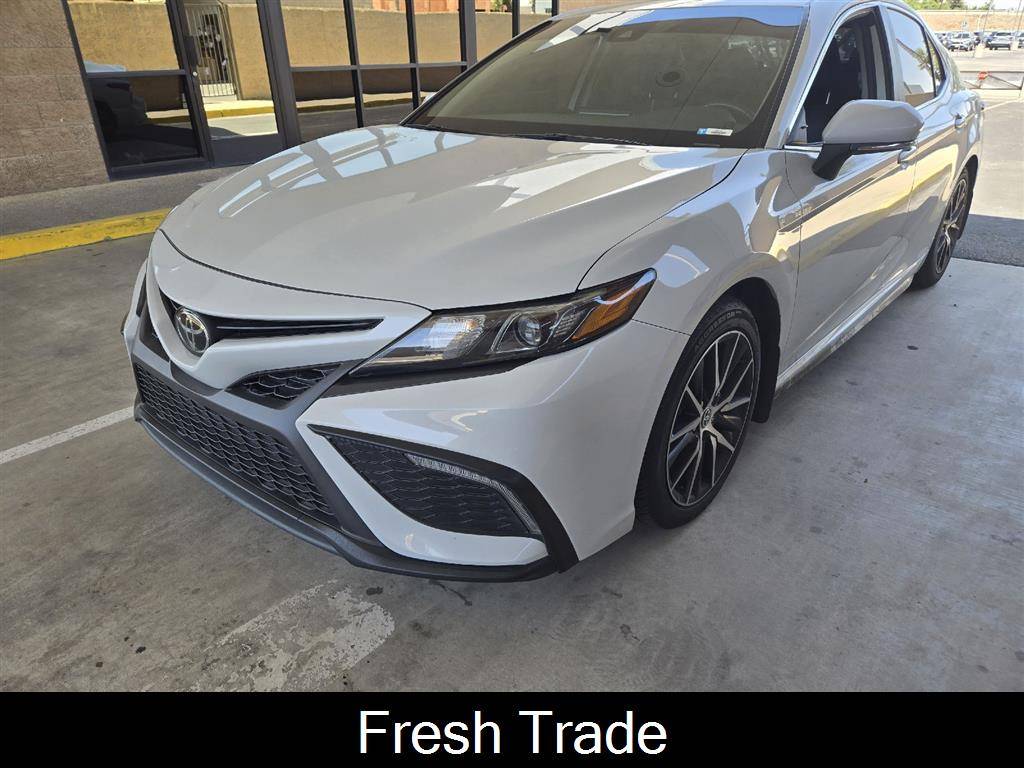 2023 Toyota Camry SE — Sedan — 41,758 mi — Bakersfield, CA