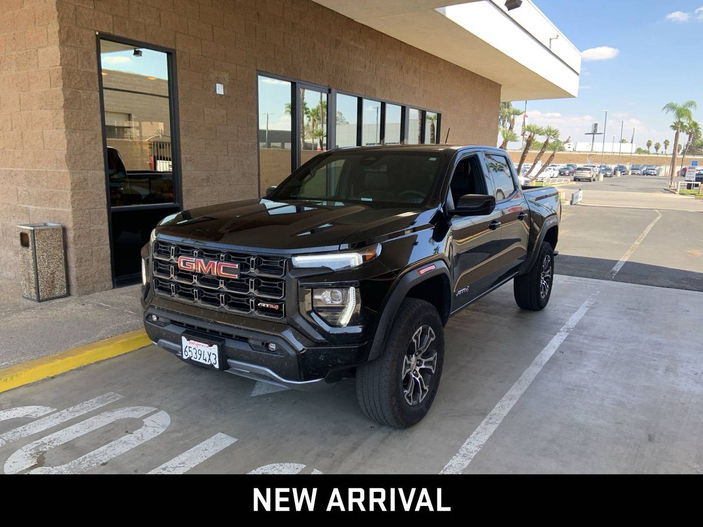 2023 GMC Canyon AT4 — Pickup Truck — 36,652 mi — Bakersfield, CA