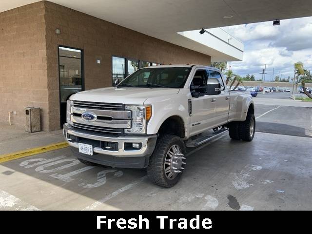 2017 Ford Super Duty F-350 Lariat — Pickup Truck — 66,481 mi — Bakersfield, CA