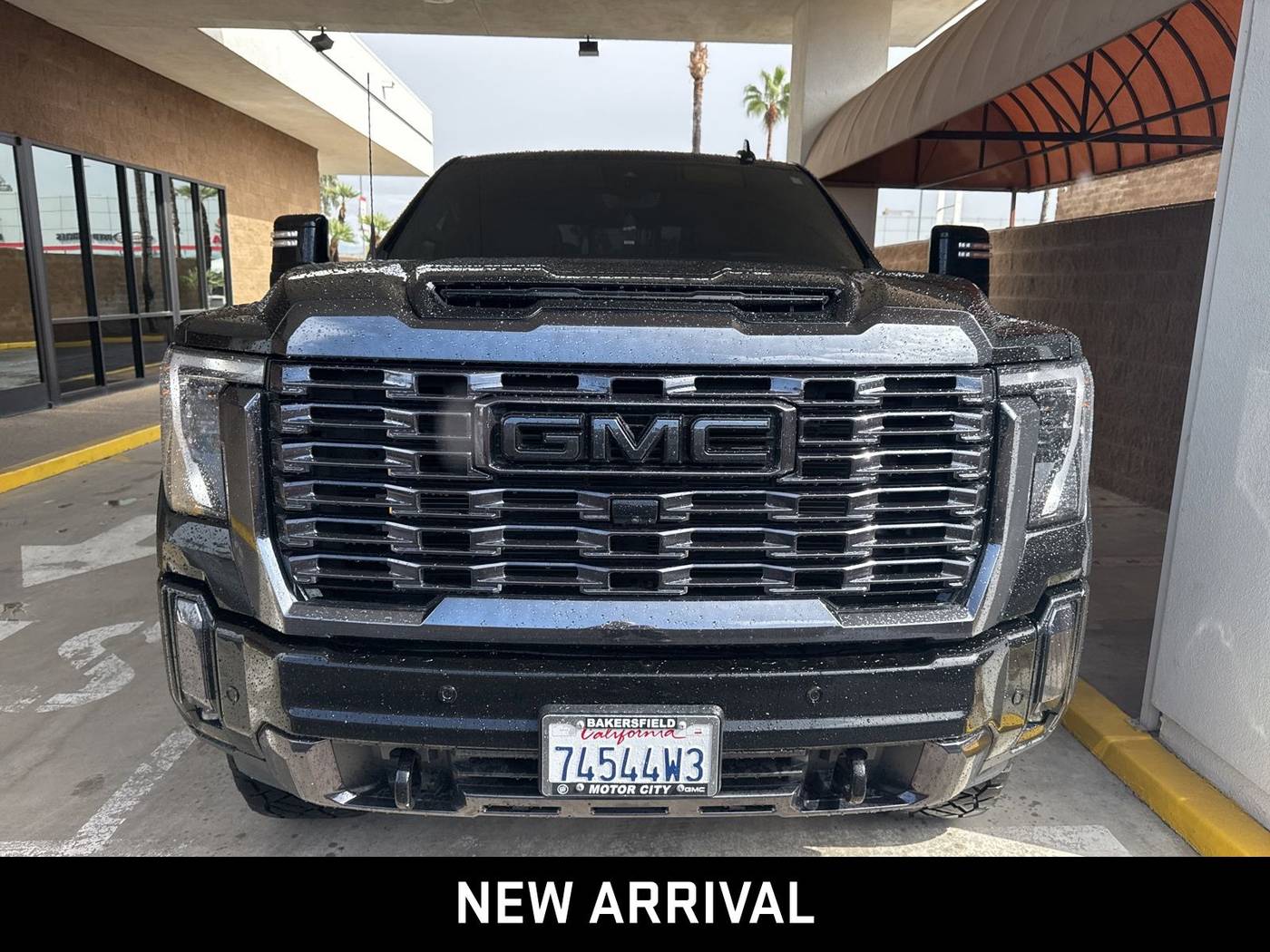 2024 GMC Sierra 2500HD Denali Ultimate — Pickup Truck — 48,039 mi — Bakersfield, CA