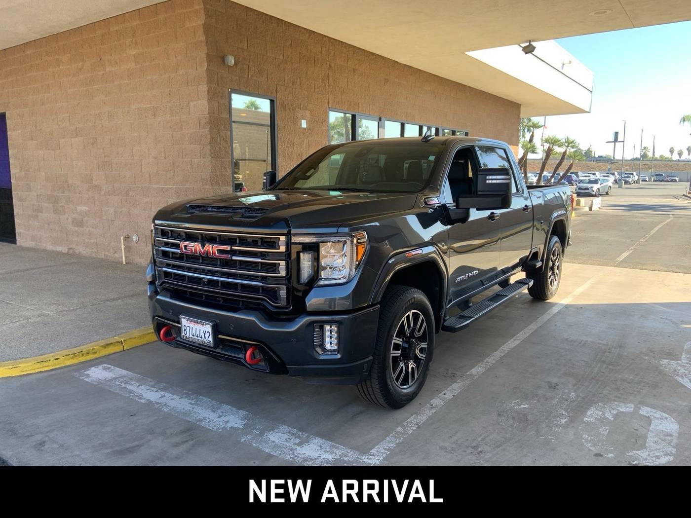 2020 GMC Sierra 2500HD AT4 — Pickup Truck — 73,508 mi — Bakersfield, CA